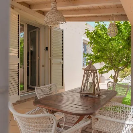 Comfort House Apartment Budoni